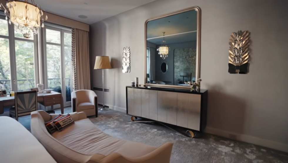 Kelly Ripa Mark Consuelos House Tour