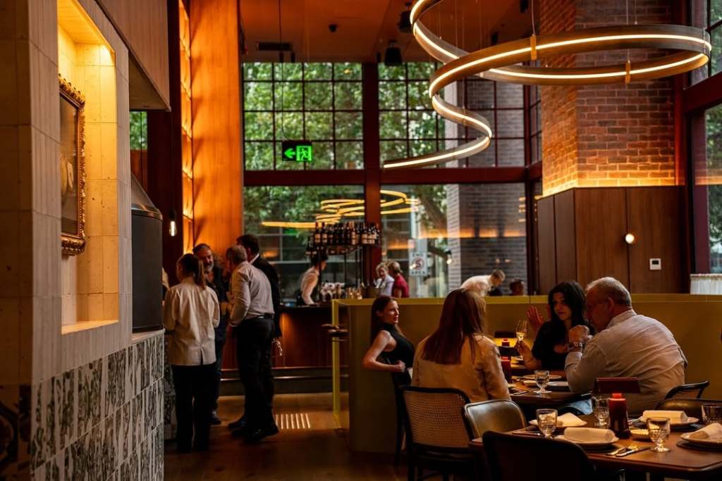 A master class in hotel, bar and restaurant lighting in the design Inn