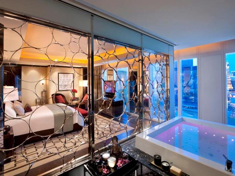 The bathroom with a spa-like experience that includes a large marble whirlpool cleaning bath (AFP photo) The bathroom with a spa-like experience that includes a large marble whirlpool cleaning bath (AFP photo)