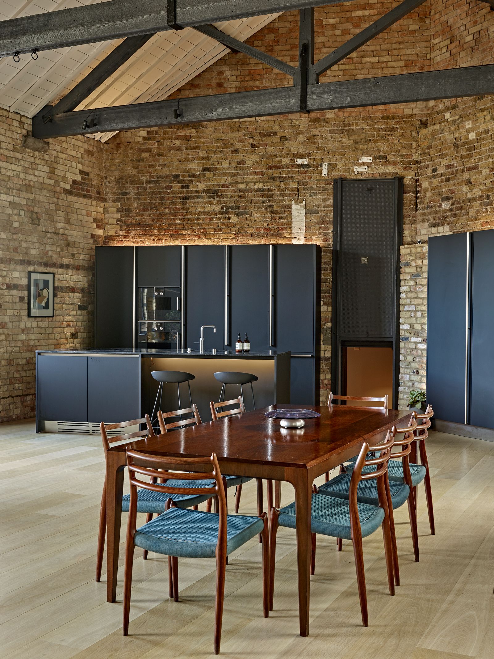 The stables of large and central designer house