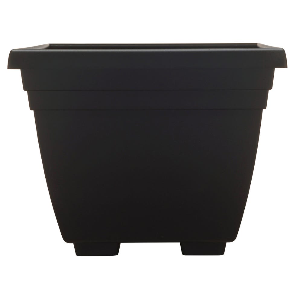 Garden treasures of black plastic planters Garden treasures of black plastic planters