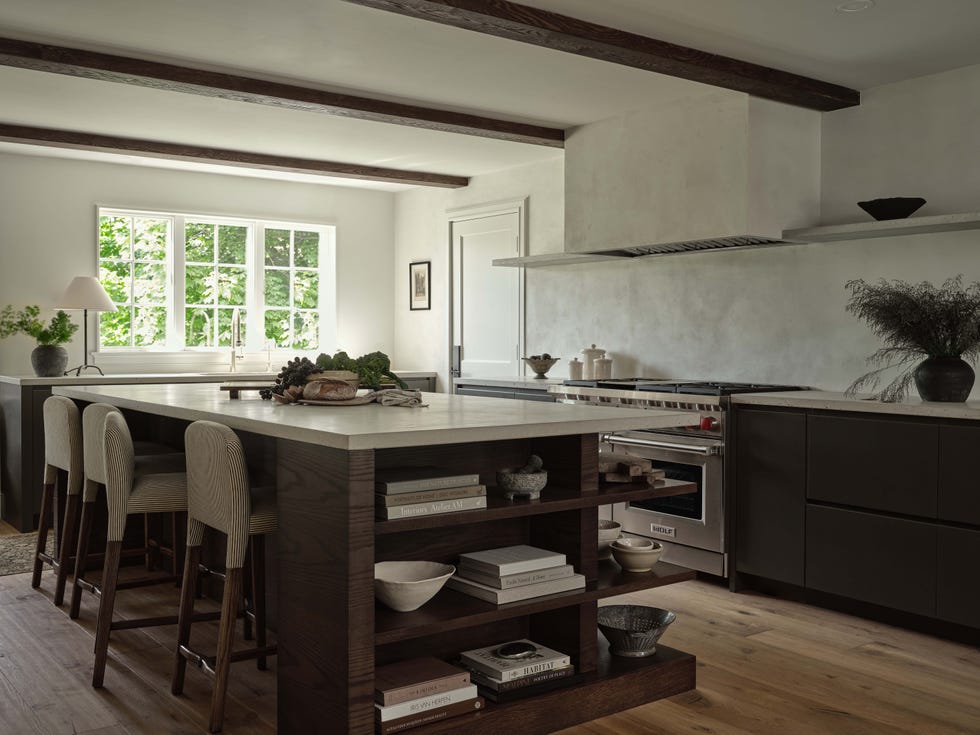 Kitchen with plaster walls Kitchen with plaster walls