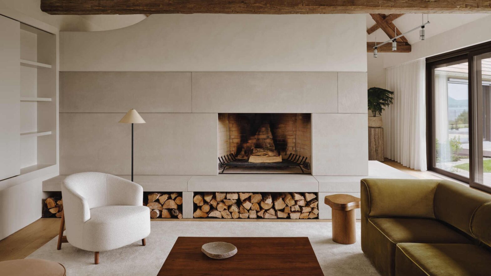 What does sustainable interior design in 2025 mean?