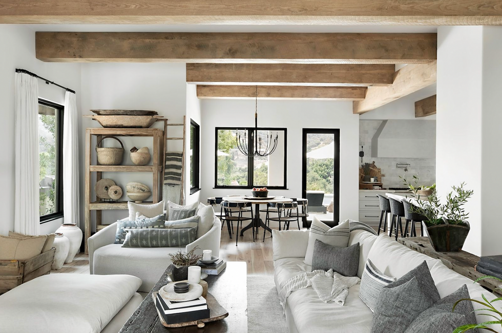 5 "cozy" design ideas that I have from this modern renovation of the Stihle farmhouse