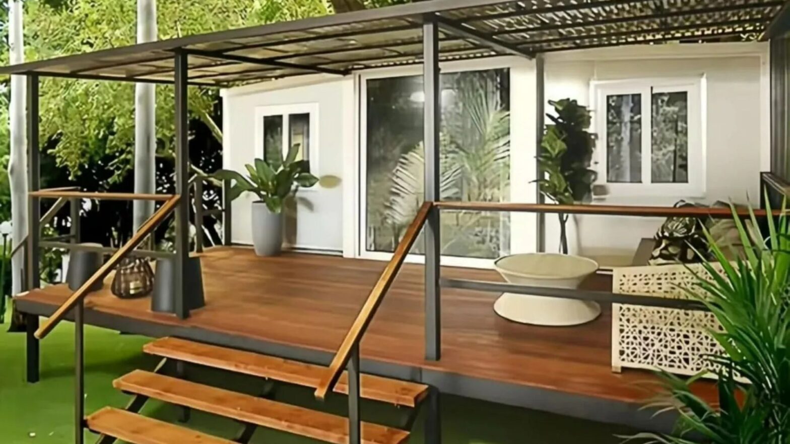 Amazon sells a "expandable" tiny house for less than 10,000 US dollars - it is fully adjustable and "easy" set up