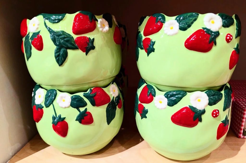 Farm stand chic? The decor is impressed in fruit and vegetable motifs