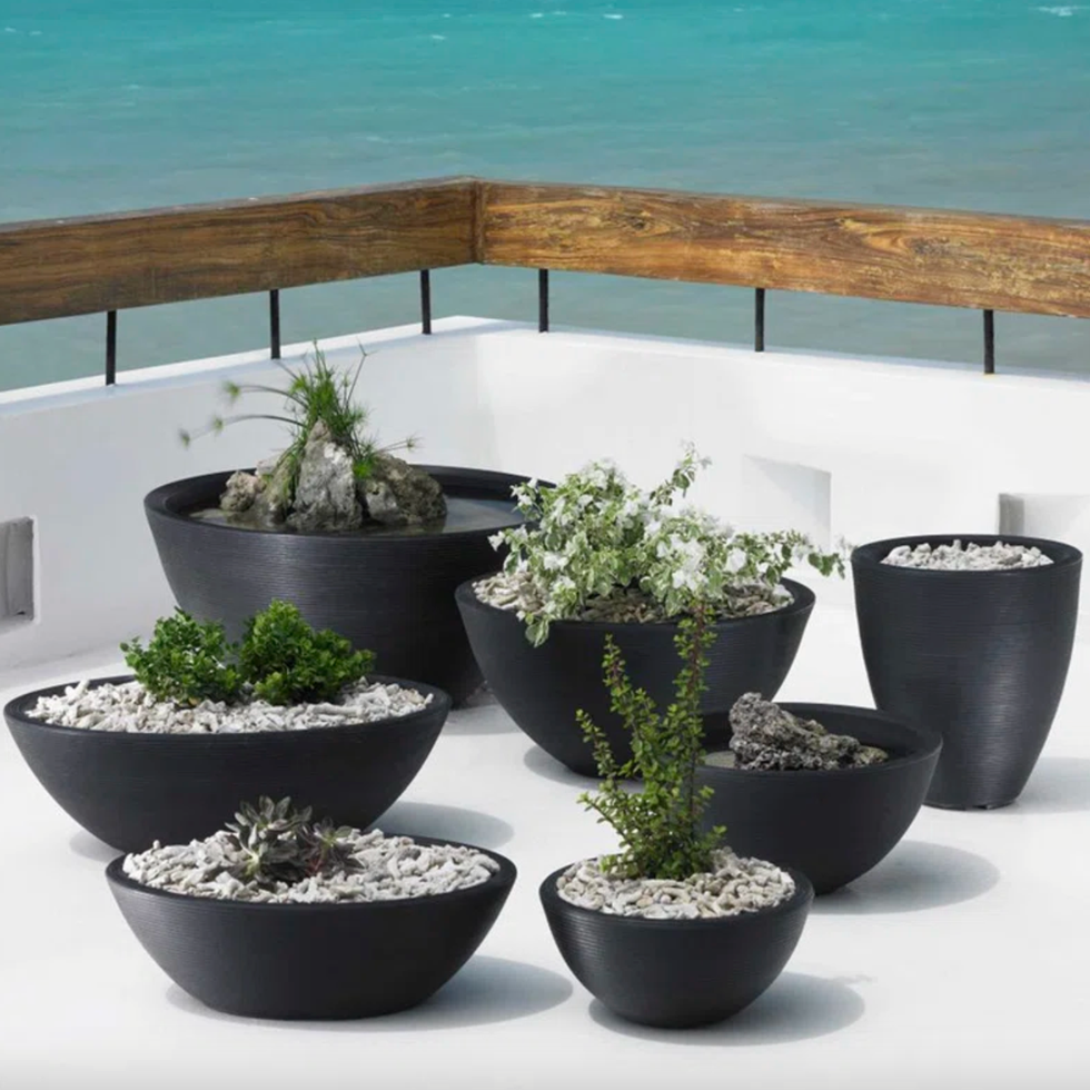 Oval shaped planters Oval shaped planters