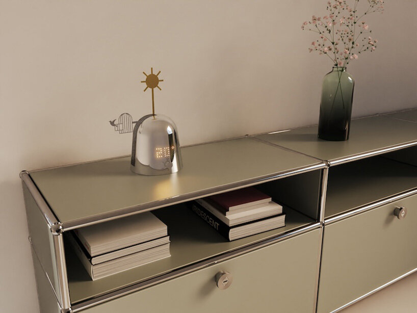 Kinetic device from Gustav Rosén reflects the sky conditions with metal weather symbols