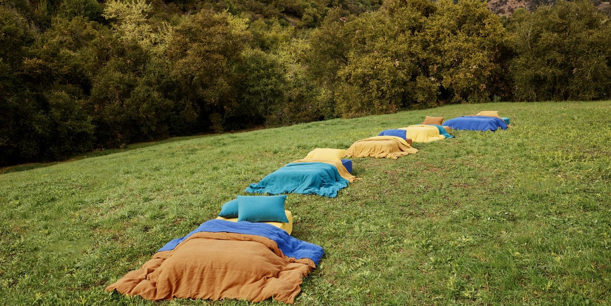 Download Parachute's new line of colorful bed linen