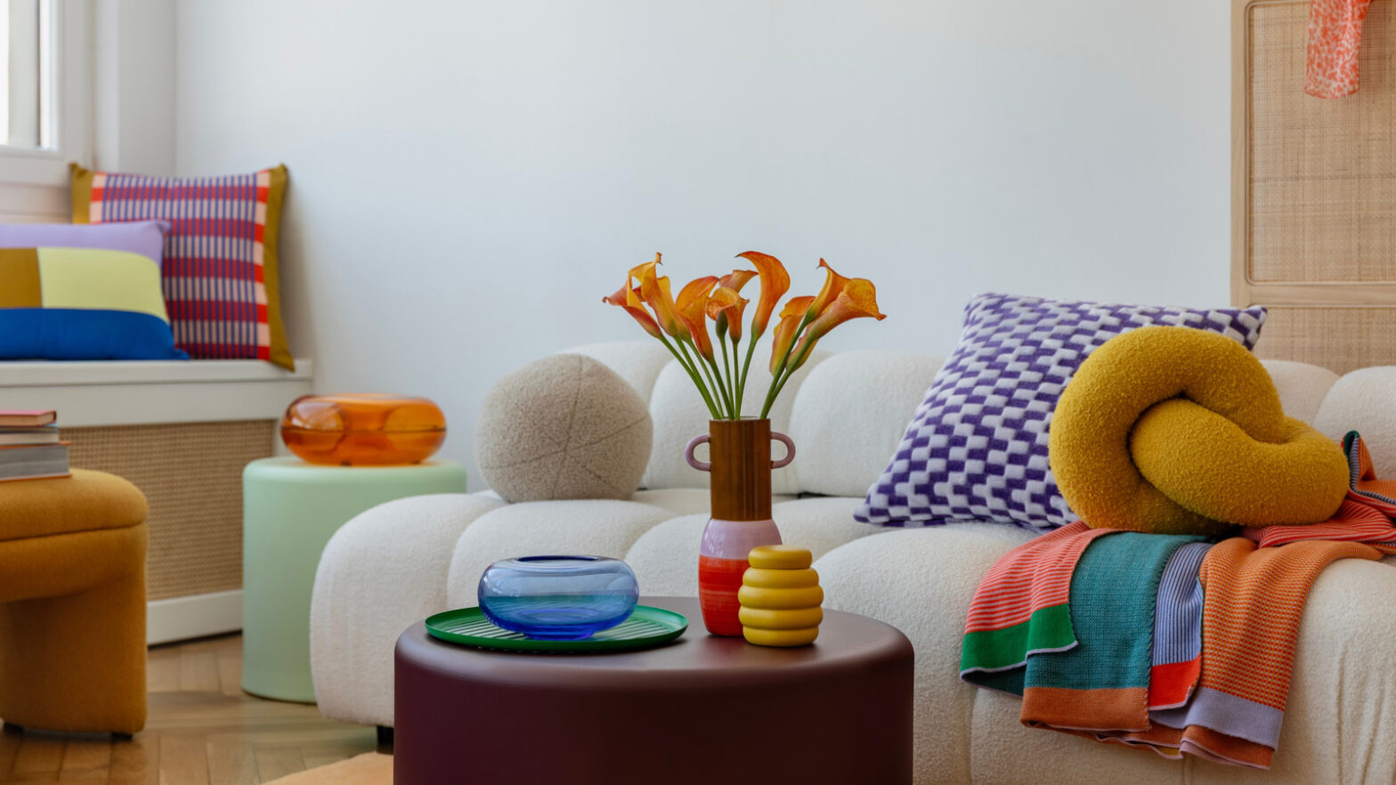 This once hate-only color becomes a cozy basic home food for residential culture