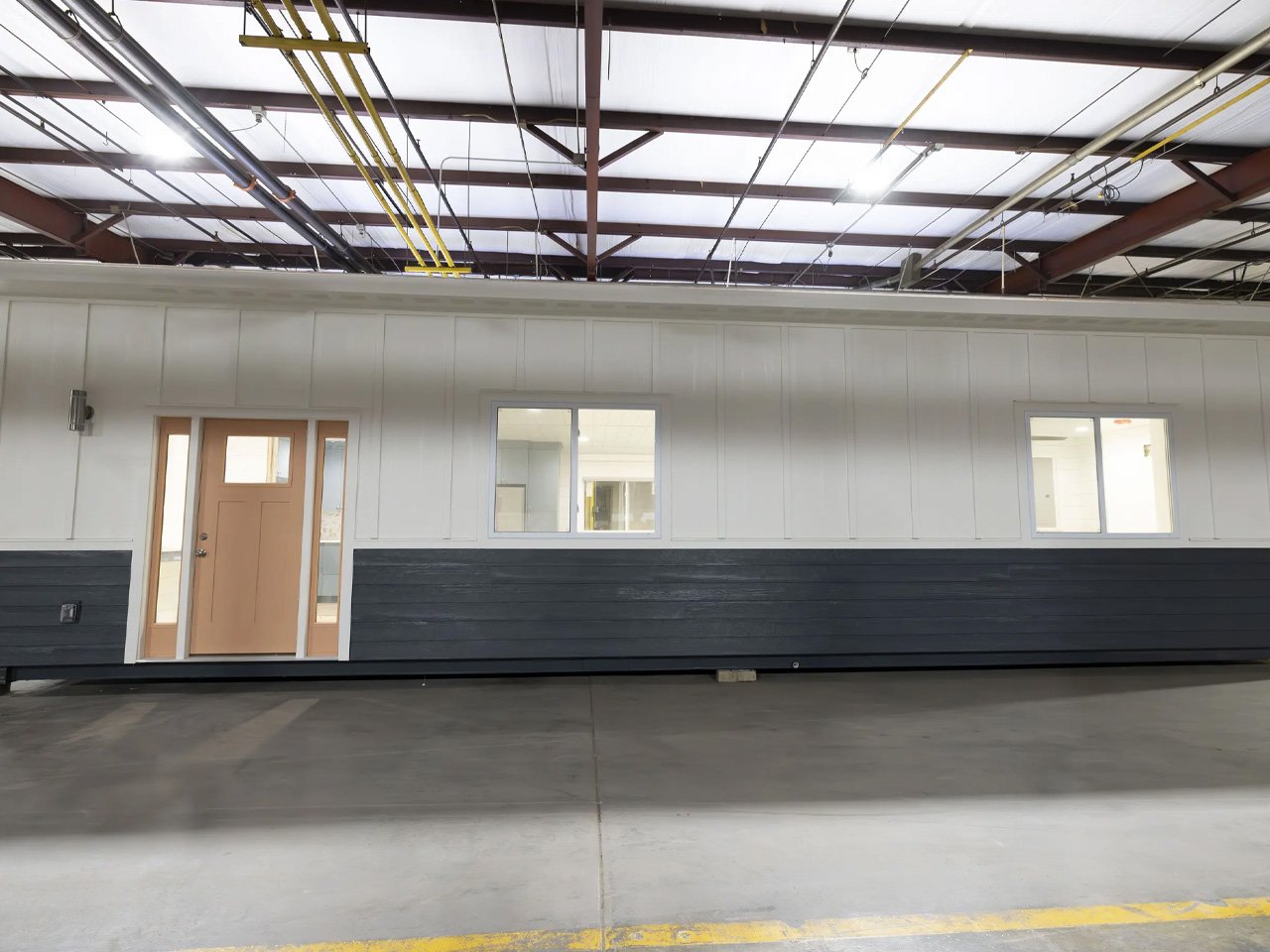 TOP 5 shipping containers Tiny Homes to inspire their next compact life movements in 2025