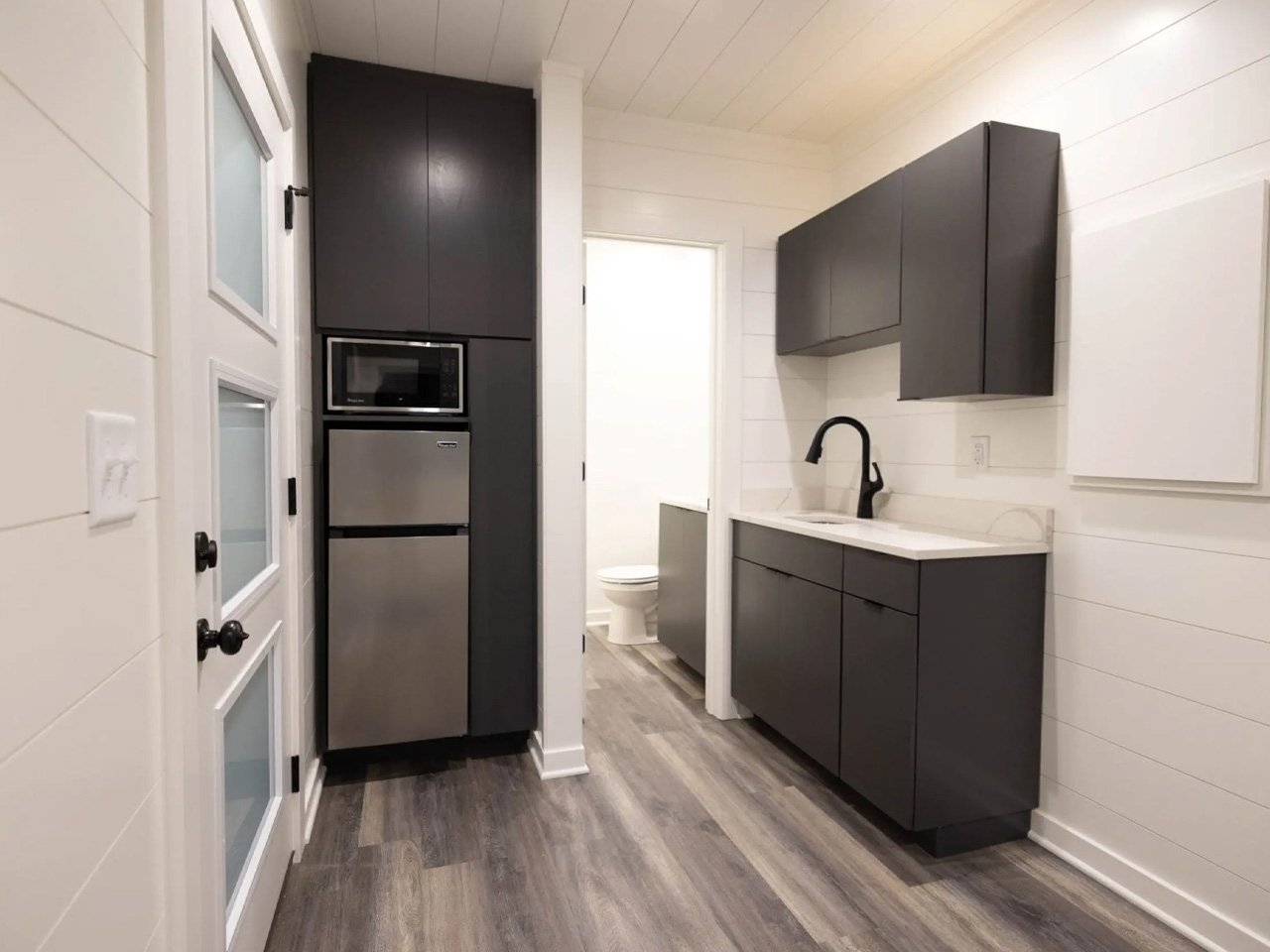 TOP 5 shipping containers Tiny Homes to inspire their next compact life movements in 2025
