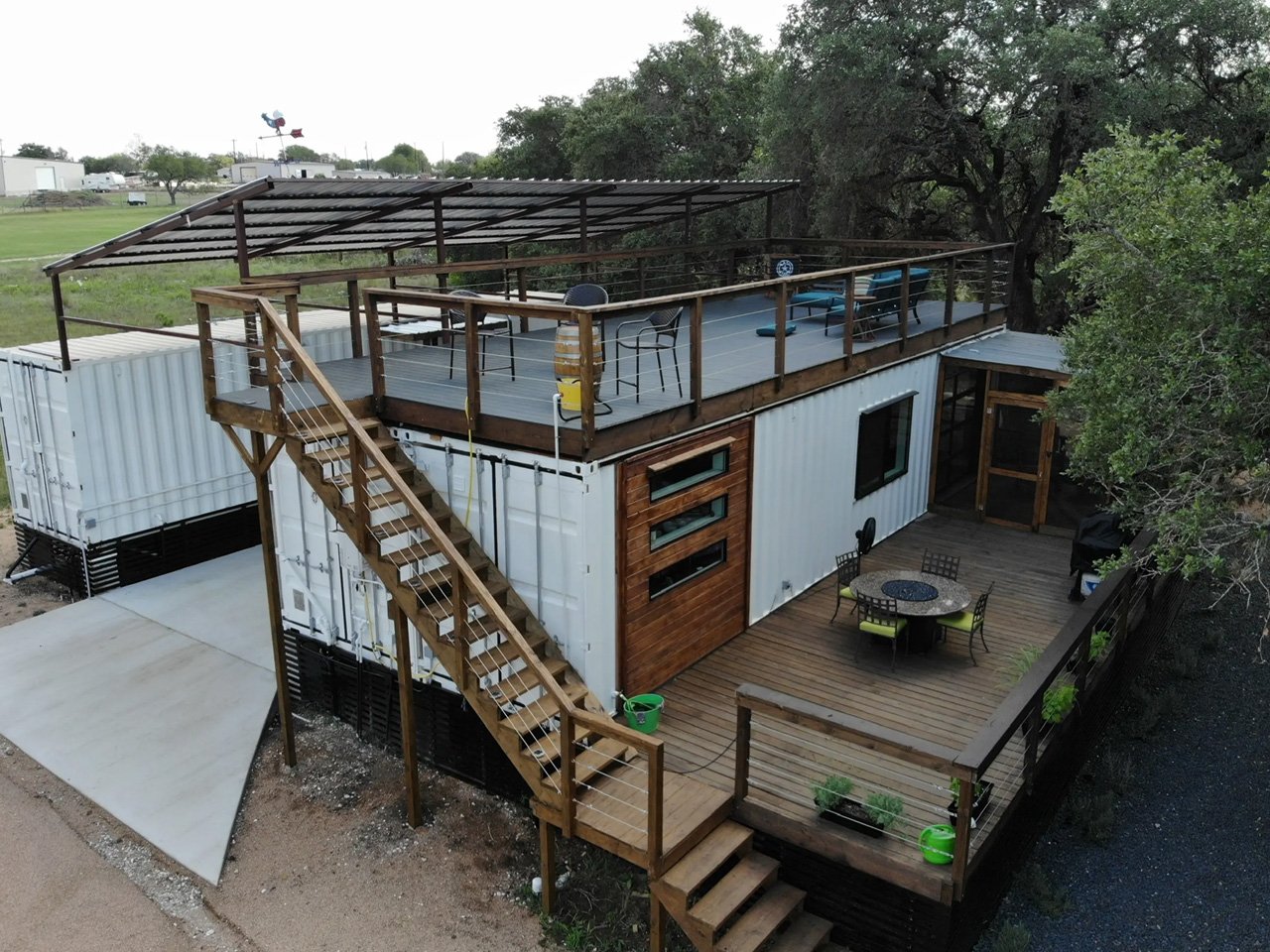 TOP 5 shipping containers Tiny Homes to inspire their next compact life movements in 2025