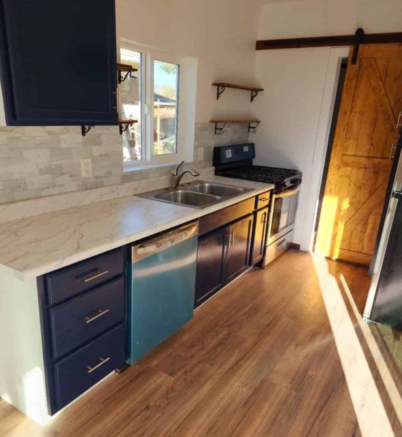 TOP 5 shipping containers Tiny Homes to inspire their next compact life movements in 2025