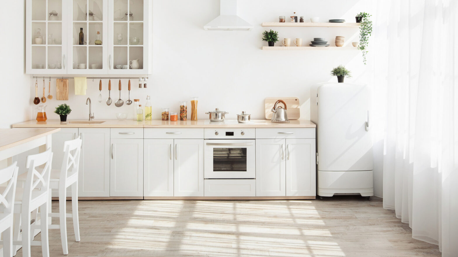 6 kitchen floor options that are durable and stylish