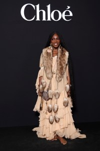 Paris, France - March 6th: (only editorial use - for non -editorial use please grant the approval of the fashion house) Doechii visits the Chloe Womenswear Herbst/Winter 2025-2026 Show as part of the Paris Fashion Week on March 06, 2025 in Paris, France. (Photo by Pascal Le Segretain/Getty Images)
