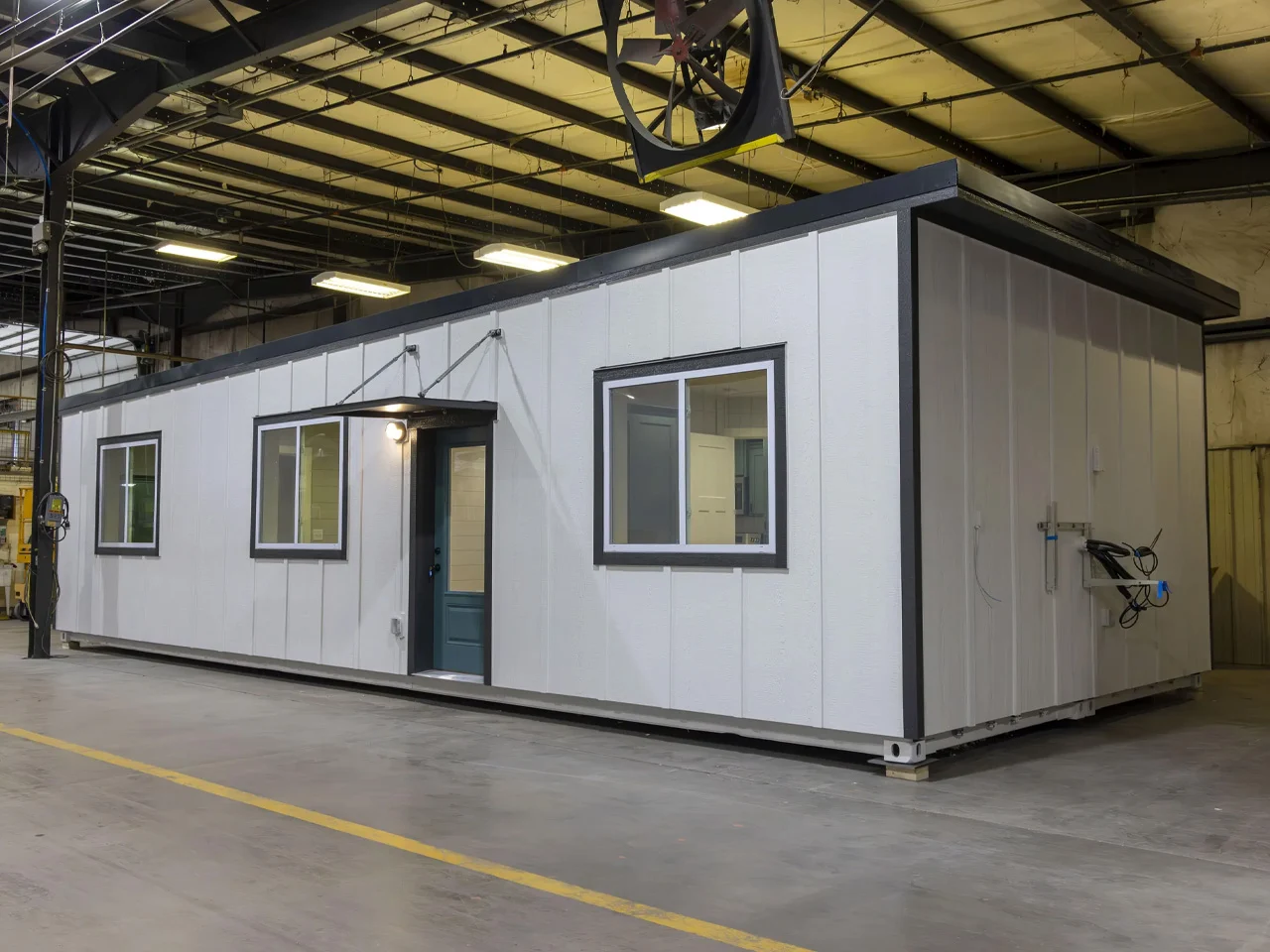 TOP 5 shipping containers Tiny Homes to inspire their next compact life movements in 2025