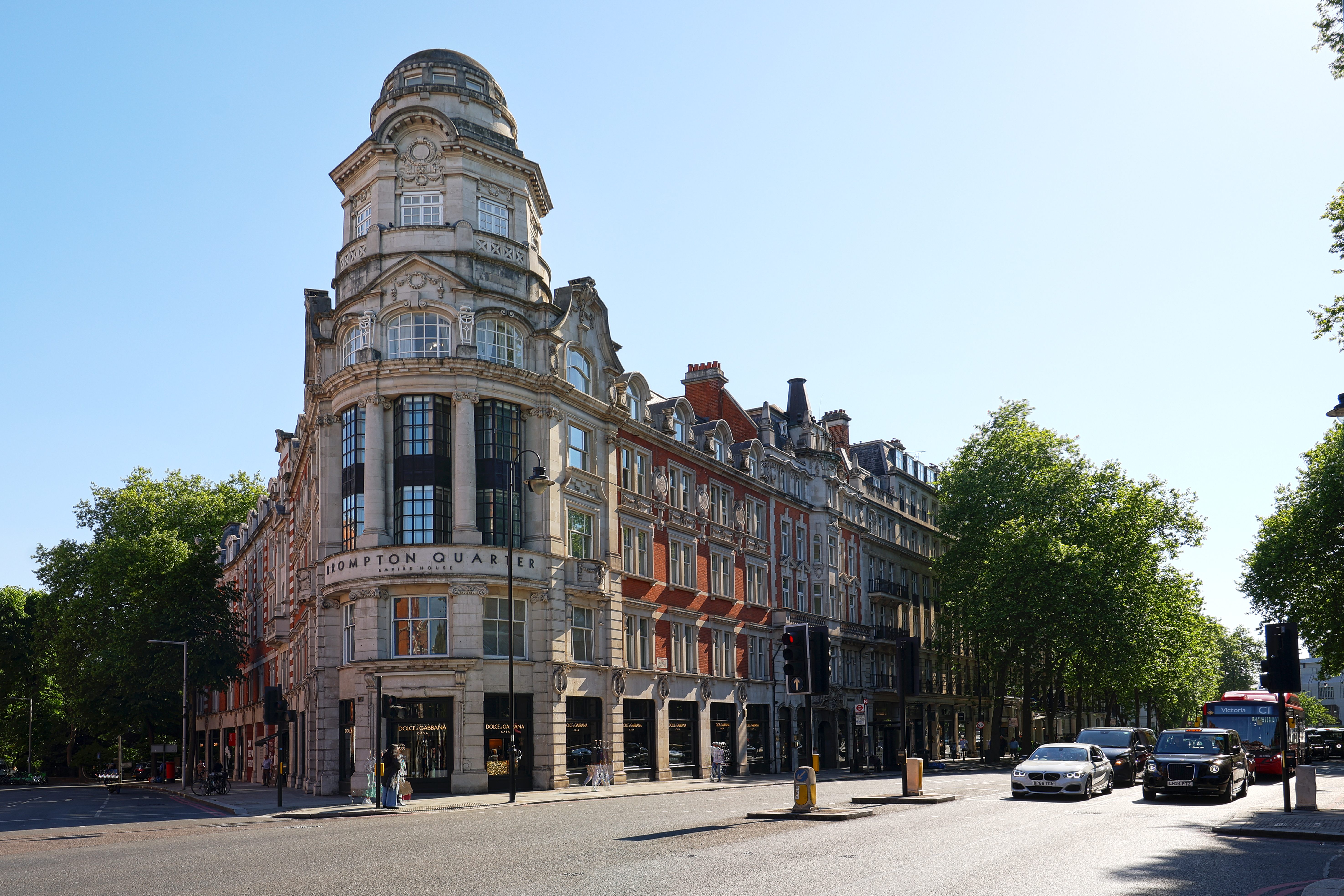 Edwardian Building at the intersection of a West London Street