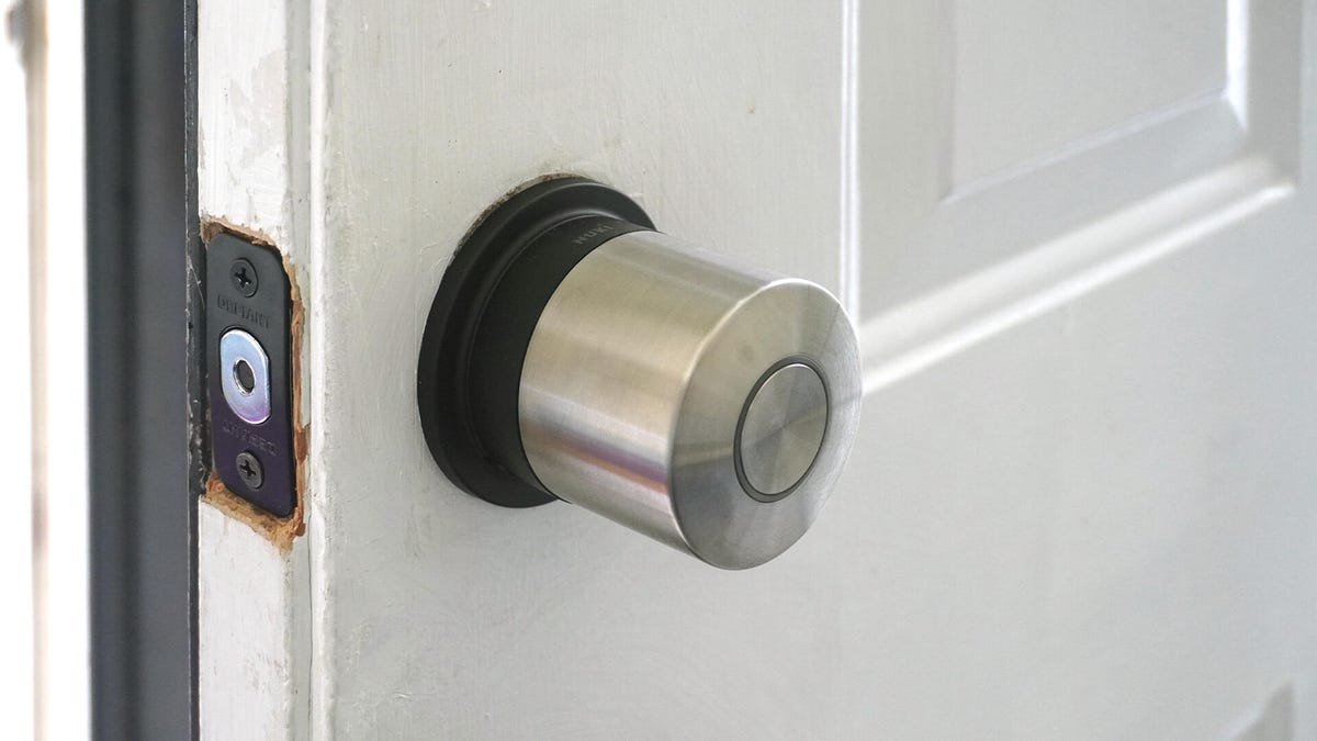 So upgrade your caps with an intelligent lock - and the one that I recommend most