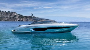 These eight Ferretti yachts are global debuts at the Cannes Yachting