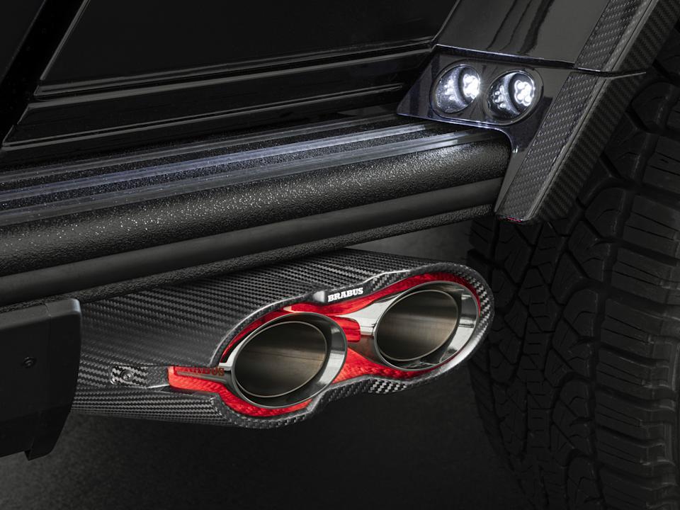 This two-story light bar was made for a $ 1.3 million Mercedes G-Wagon