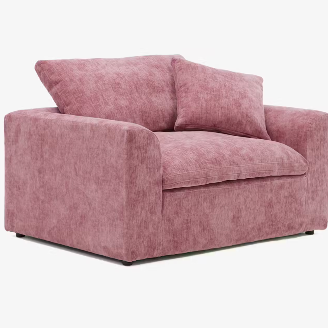 Up to 45% discount on bestseller furniture sets