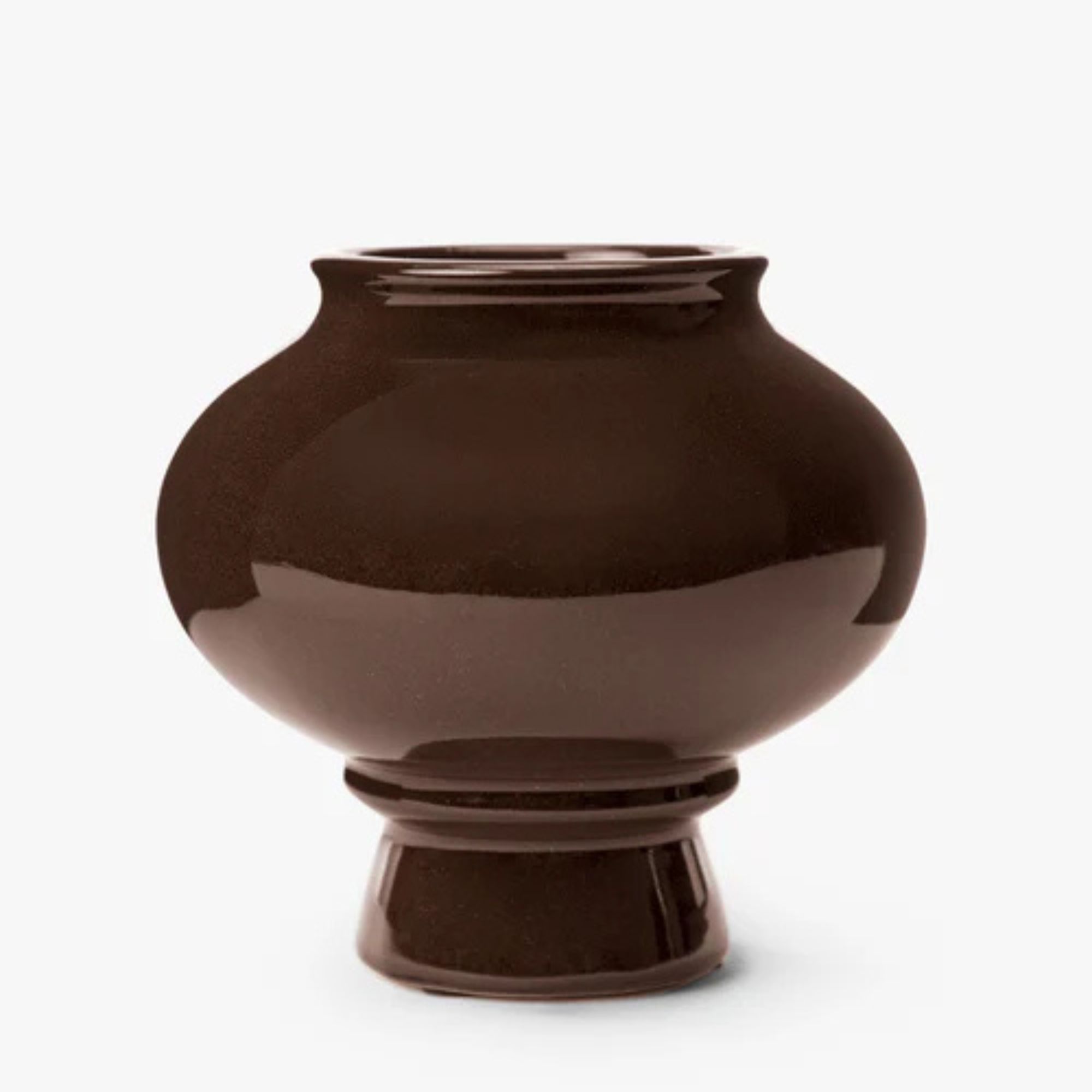 Burgundy -colored ceramic vase