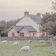 Expansion of the Delfyd Farmhouse in Wales in the rural office