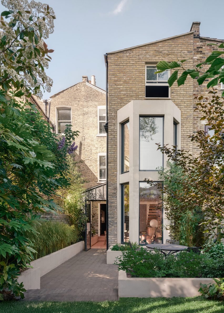Hackney Bay House from Material Works