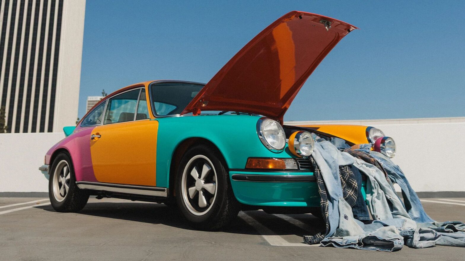 Vintage Levi's Denim gives classic Porsche 911 breathtaking design aesthetics