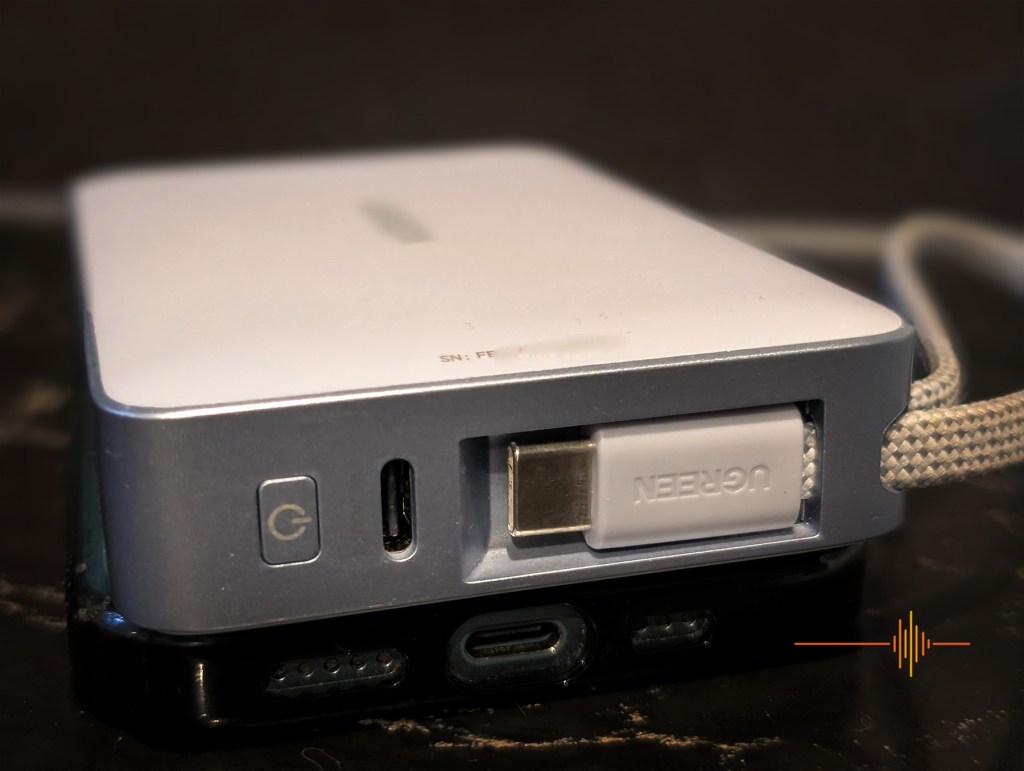Ugreen Magflow Magnetic Power Bank Ports