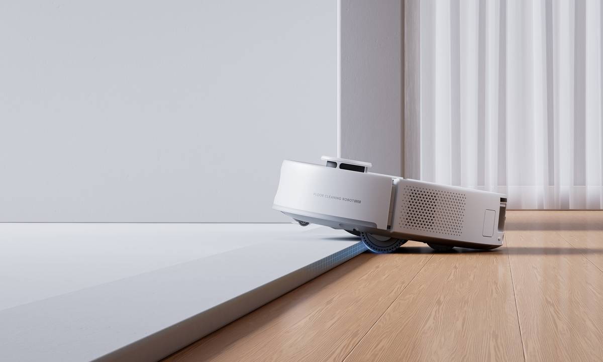 Switchbot robot vacuum line -up: K11+ and S20 make cleaning in 2025 more intelligent