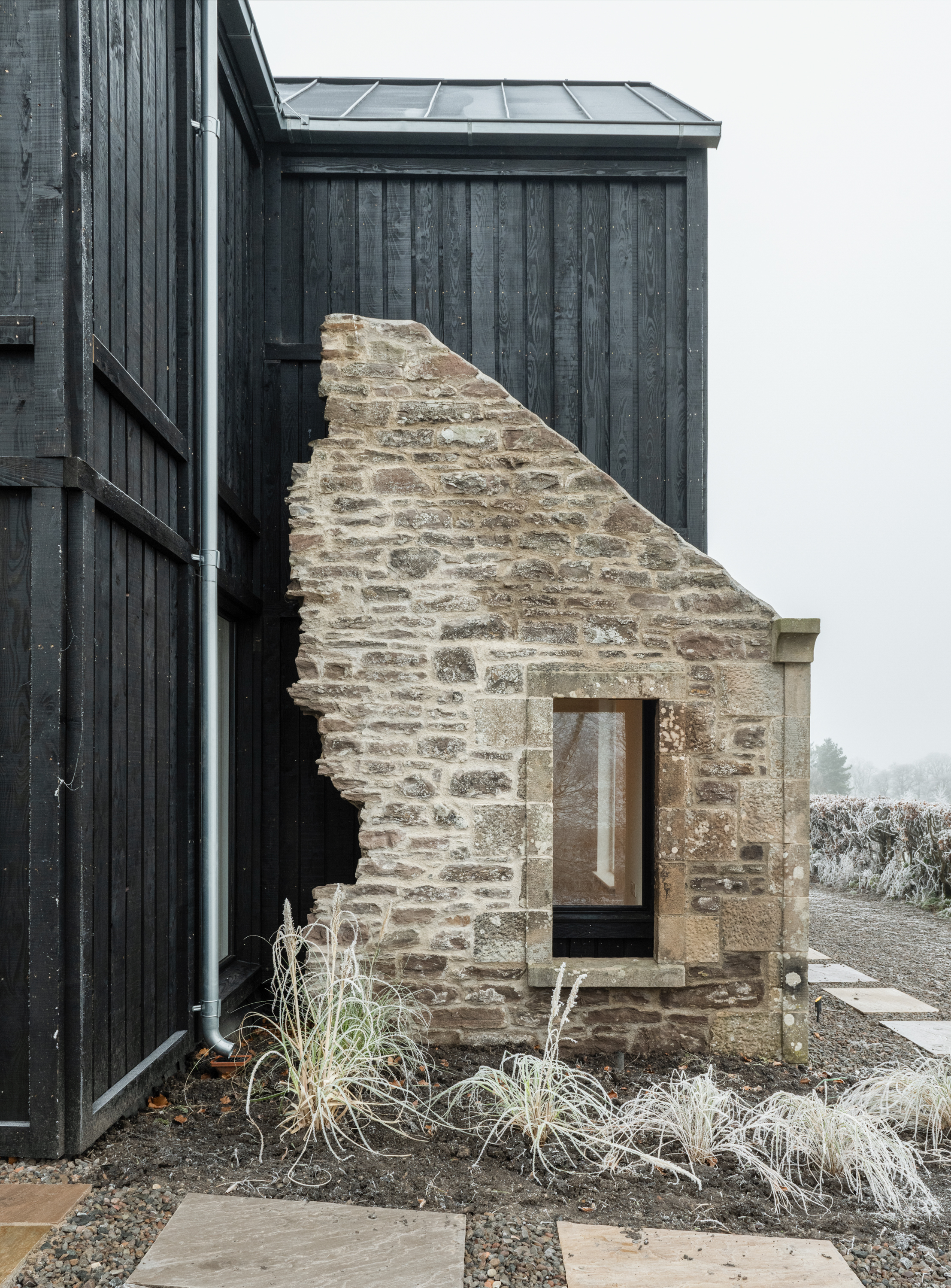 Scottish black house and stone from Mallett