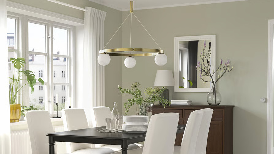 Ikea has just fallen a luxurious light and it looks much more expensive - I will pick up one here