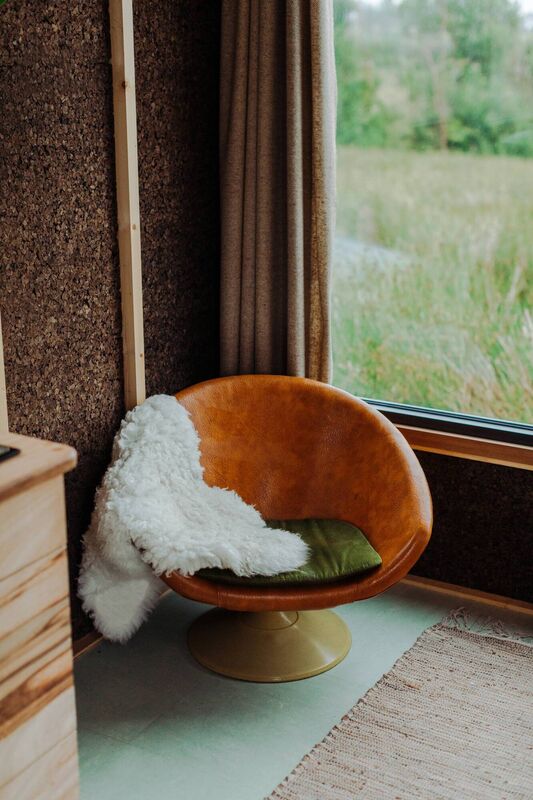 Sit pretty: relaxation zone in Tigín. Image: Shantanu Starick