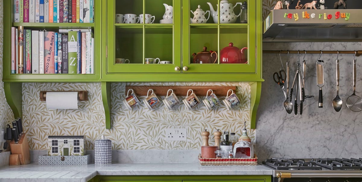 They style their kitchen worktops all wrong - according to experts, they can do it right, how to do it right