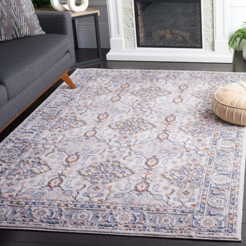Styles living room with carpet