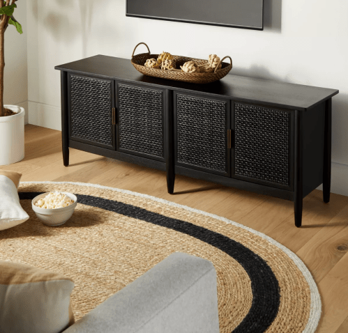 Styles living room with carpet