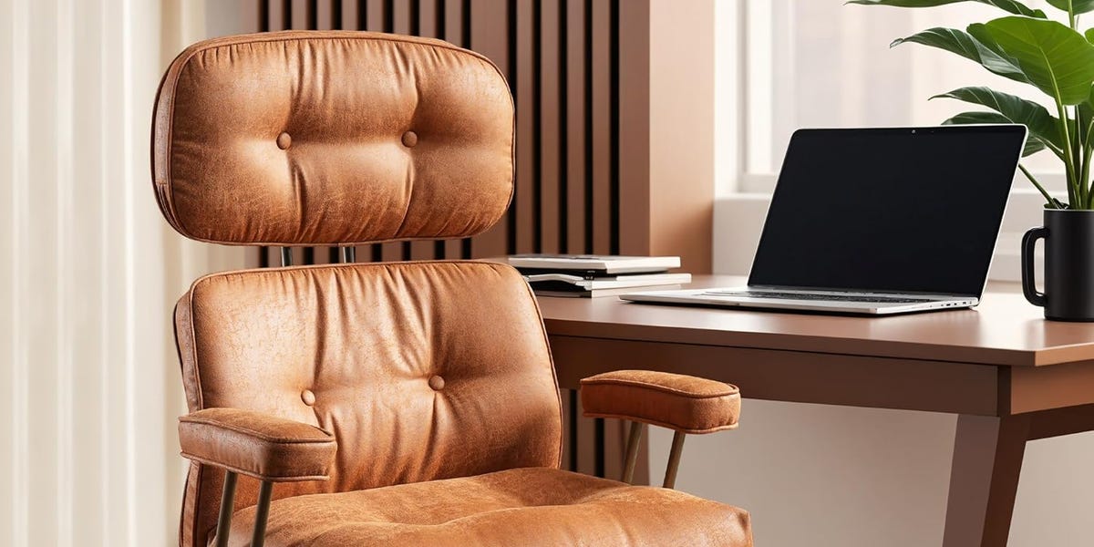The 10 best Amazon desk chairs that will arrive as quickly as possible and with style