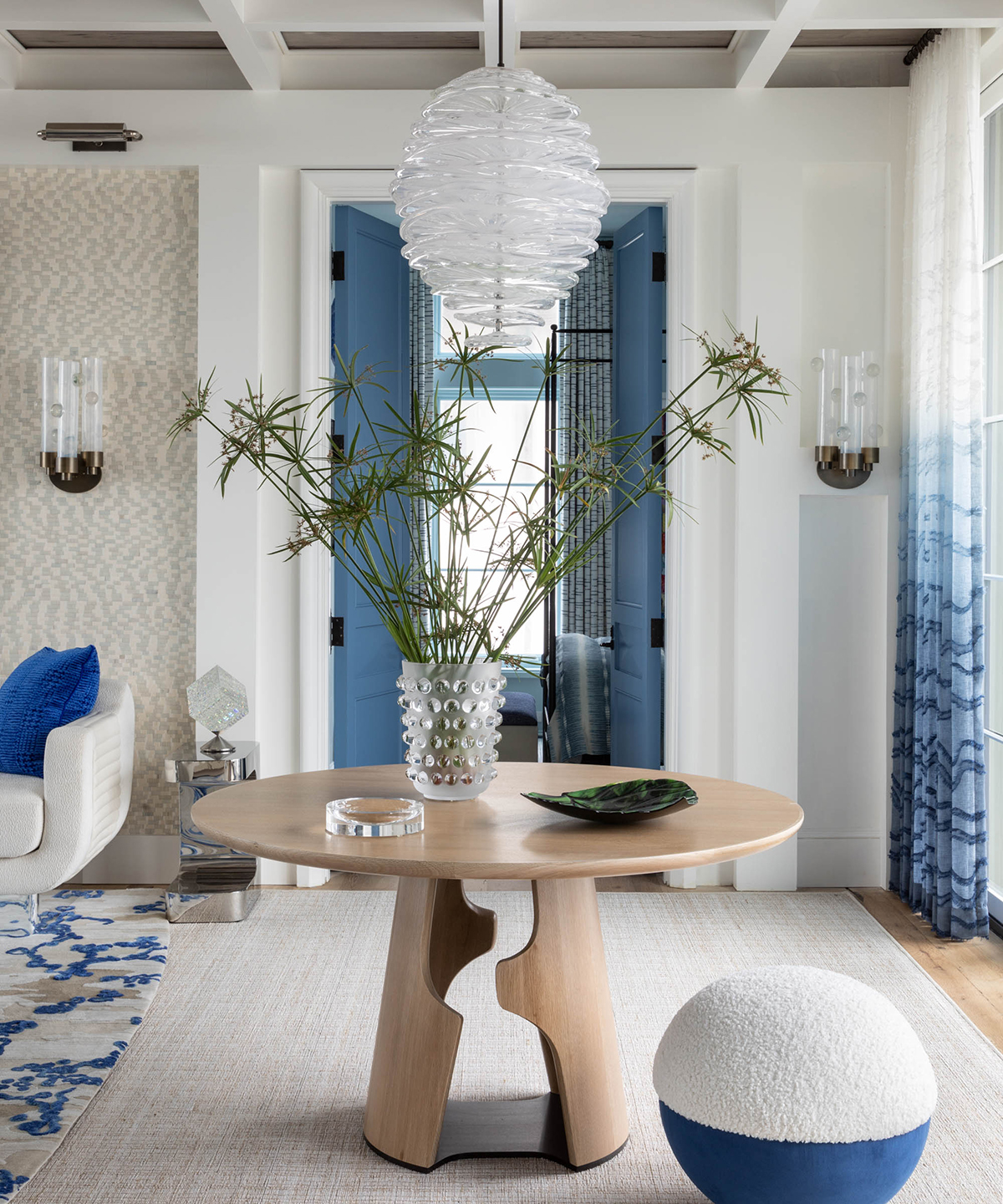 A master of symmetry, relationship and harmony • James Lane Post • Hamptontons Culture & Lifestyle Magazine