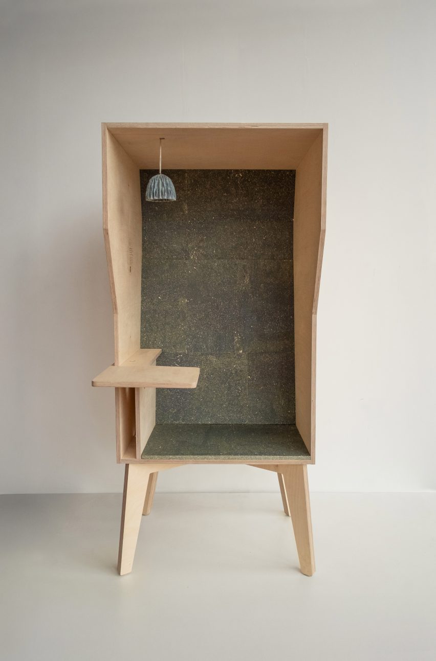 Cupsan material that is used as the back wall and seat in an office car seat from Opendek