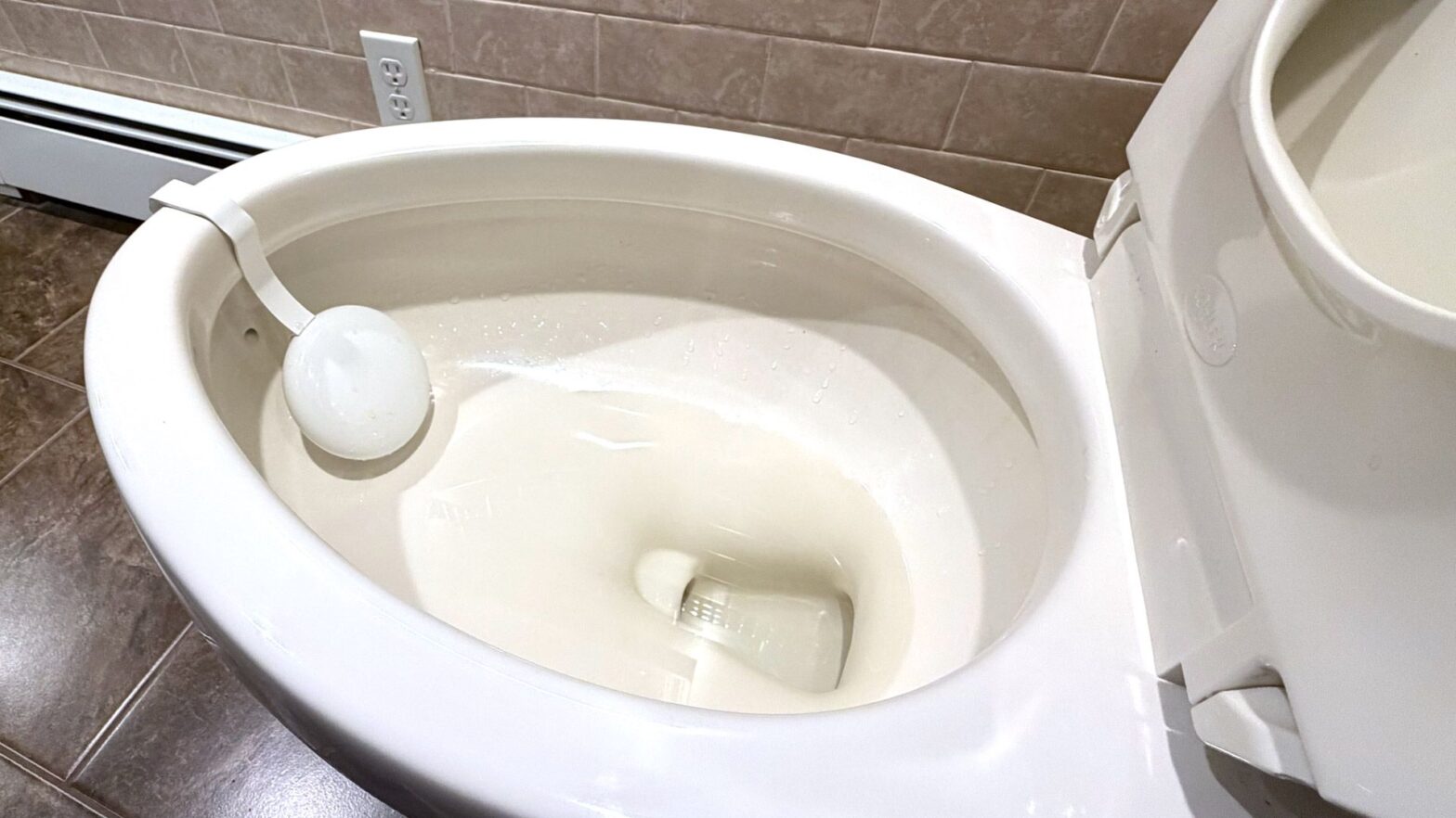 Withings U-Scan took my urinalysis home and I need something to drink – water