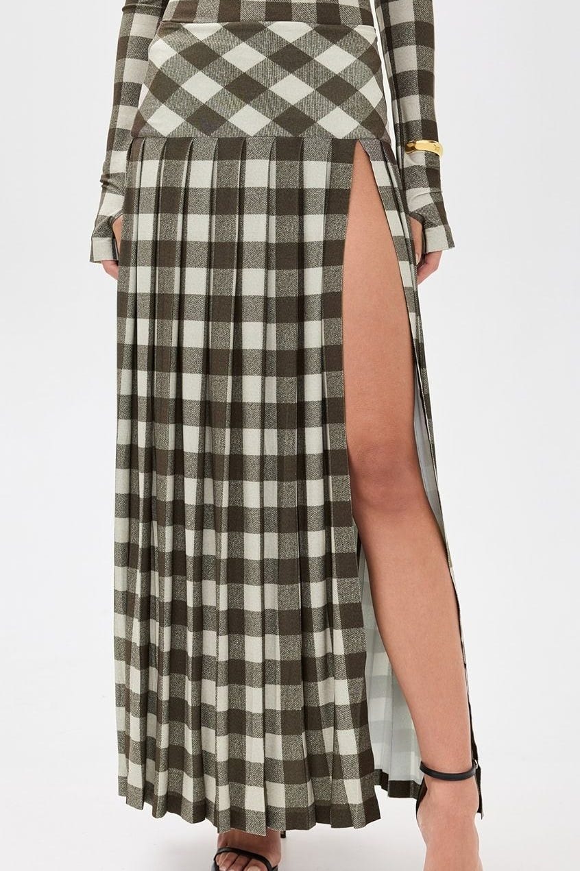 Long pleated skirt with slit Long pleated skirt with slit