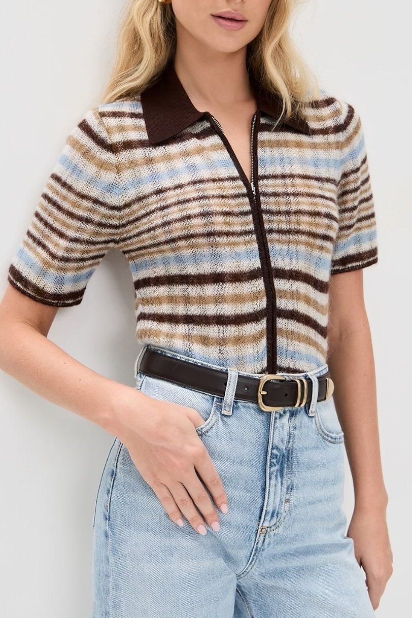 Short-sleeved Leva zip-up sweater Short-sleeved Leva zip-up sweater