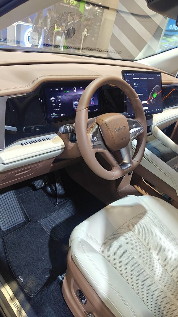 BYD unveils the eMAX 9 DM-i multi-purpose vehicle at the Philippine EV Summit