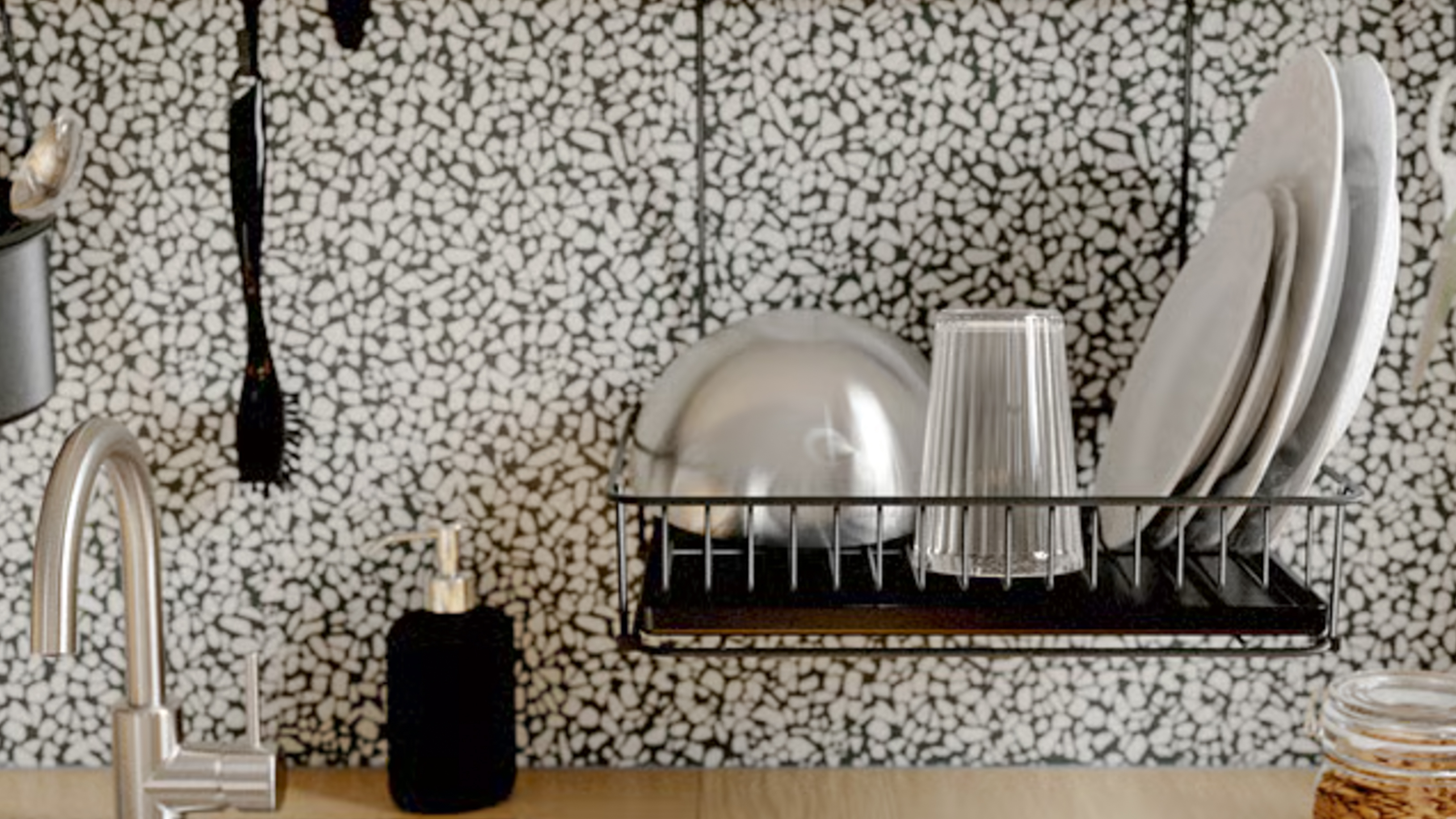 IKEA HULTARP lifestyle dish rack